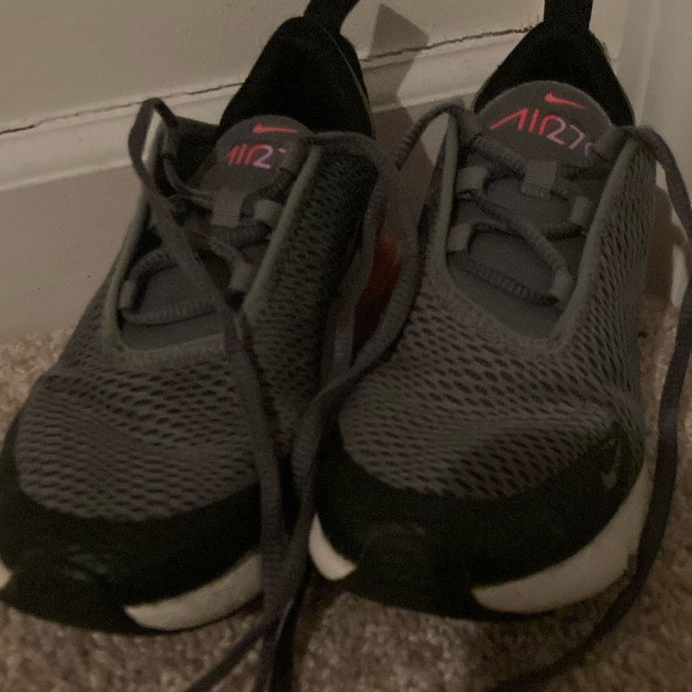Nike Kids Air Max Gray and Pink Shoes - Picture 1 of 9